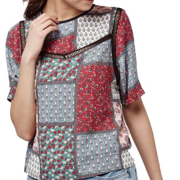 Topshop Tops - Topshop Scarf Print Trim Tee Size 10